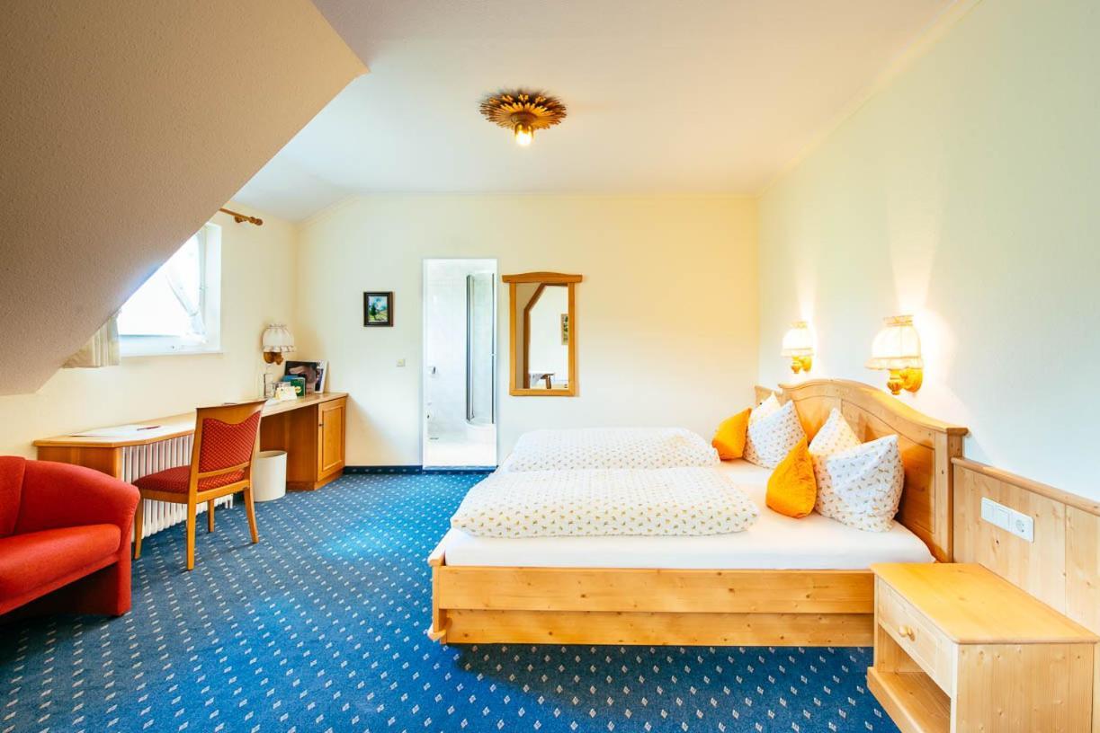 Waldhotel Fehrenbach Гінтерцартен Екстер'єр фото